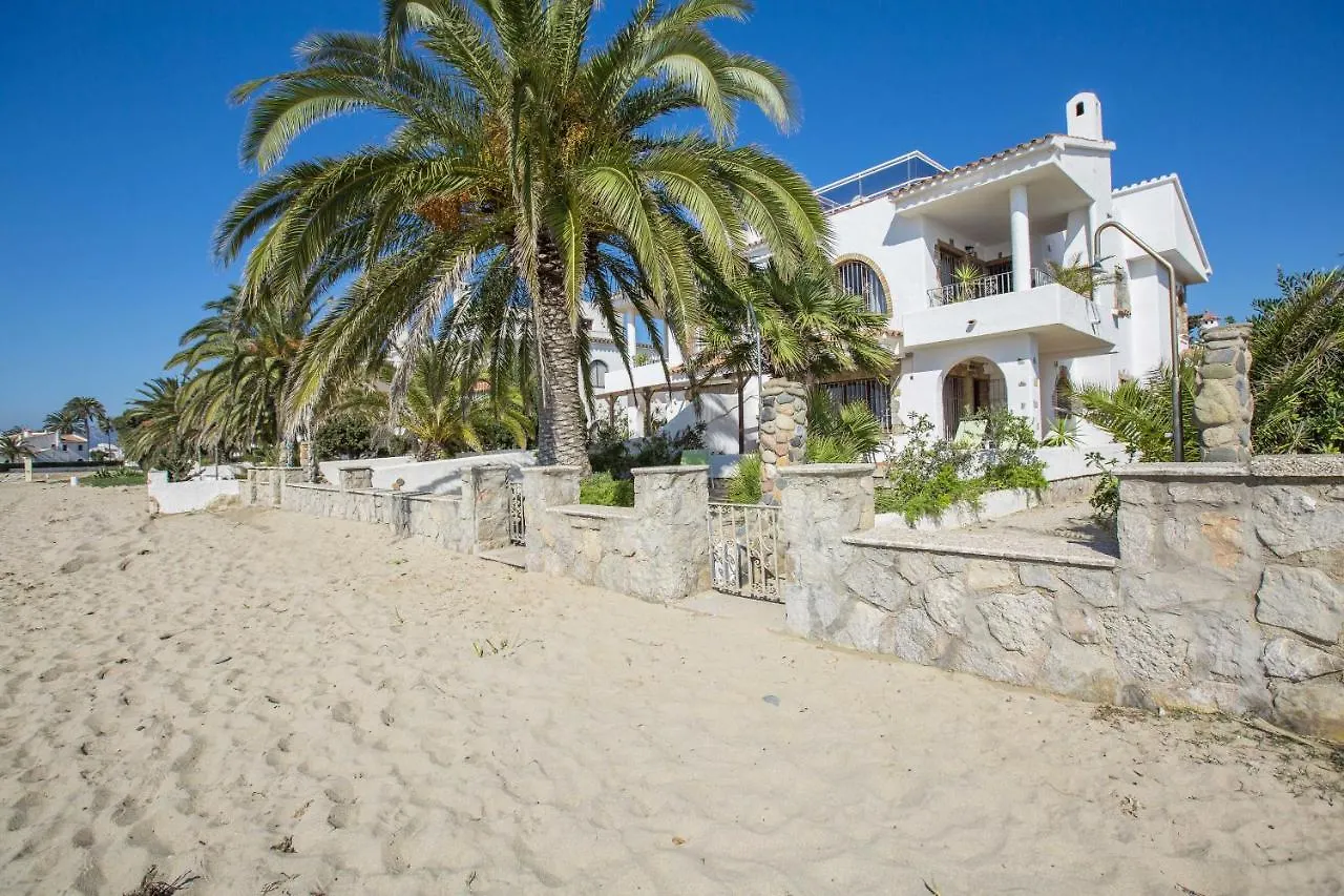 Apartamento Mistral Seafront Up. Vistas Al Mar Mont-Roig del Camp 0*,  España